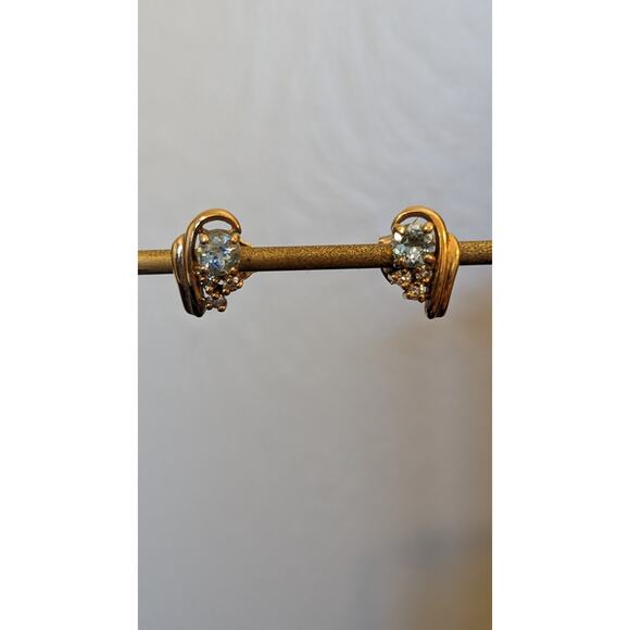 Vintage Unmarked Gold Tone Blue Topaz Rhinestone Post Earrings - Picture 5 of 5